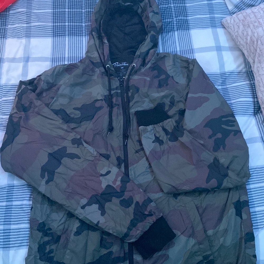 Size L windbreaker camo from tillys worn